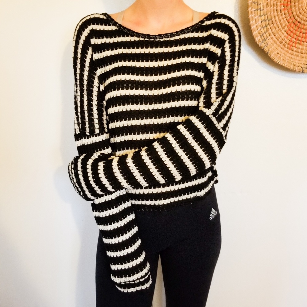 💕5/25$ Dolman Sleeve Scallop Knit Sweater